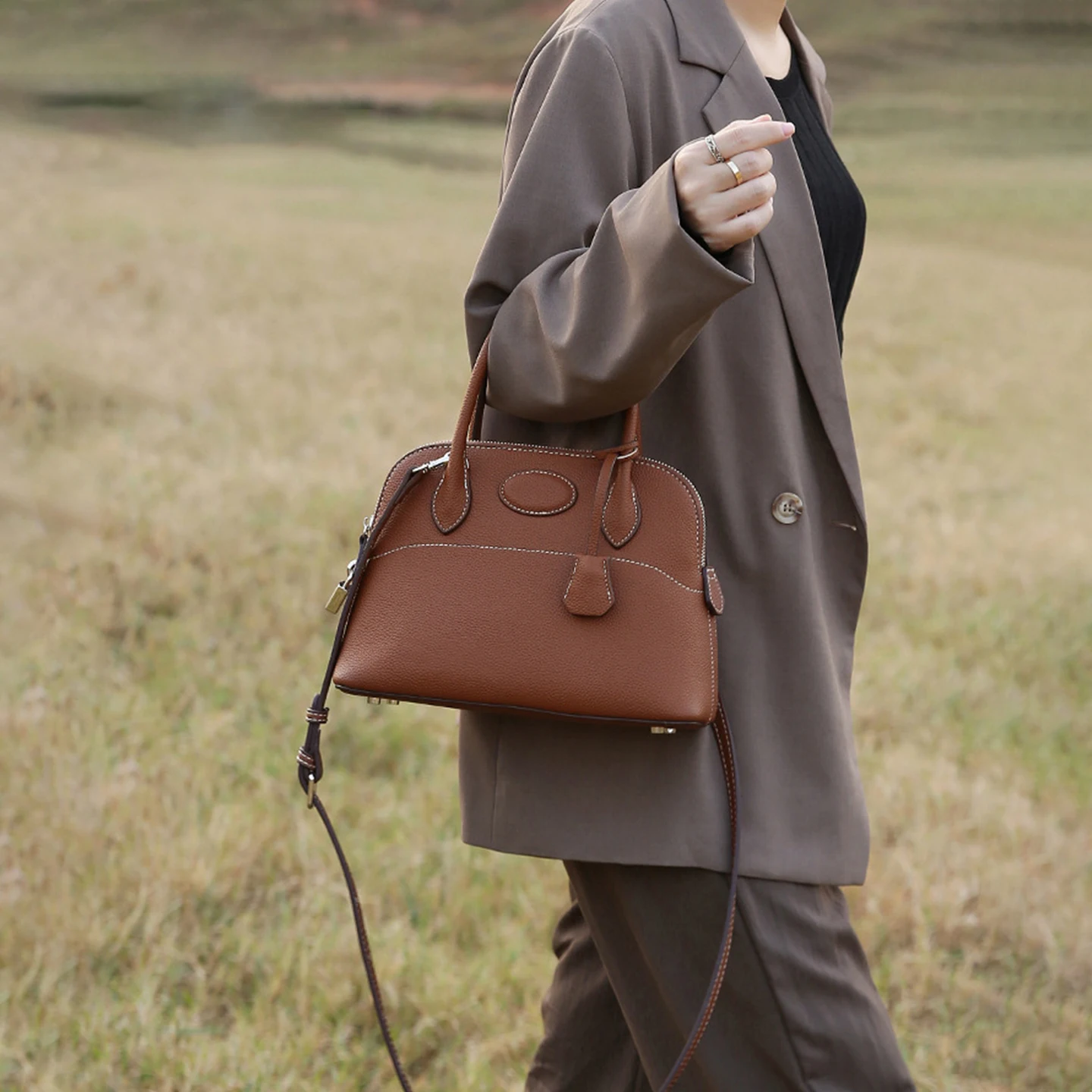 Women'S Accessories Handbags - حقيبة يد نسائية جديدة على شكل