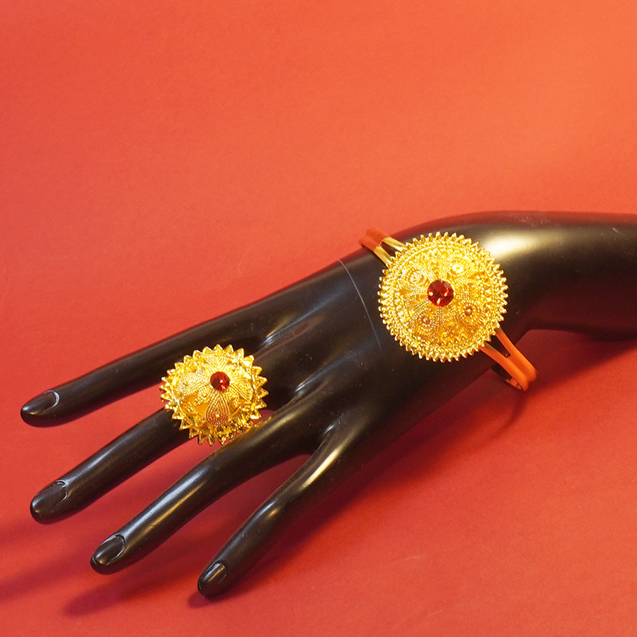 أقراط إثيوبية عصرية من الذهب ع - مراجعة Women'S African Accessories وسعره