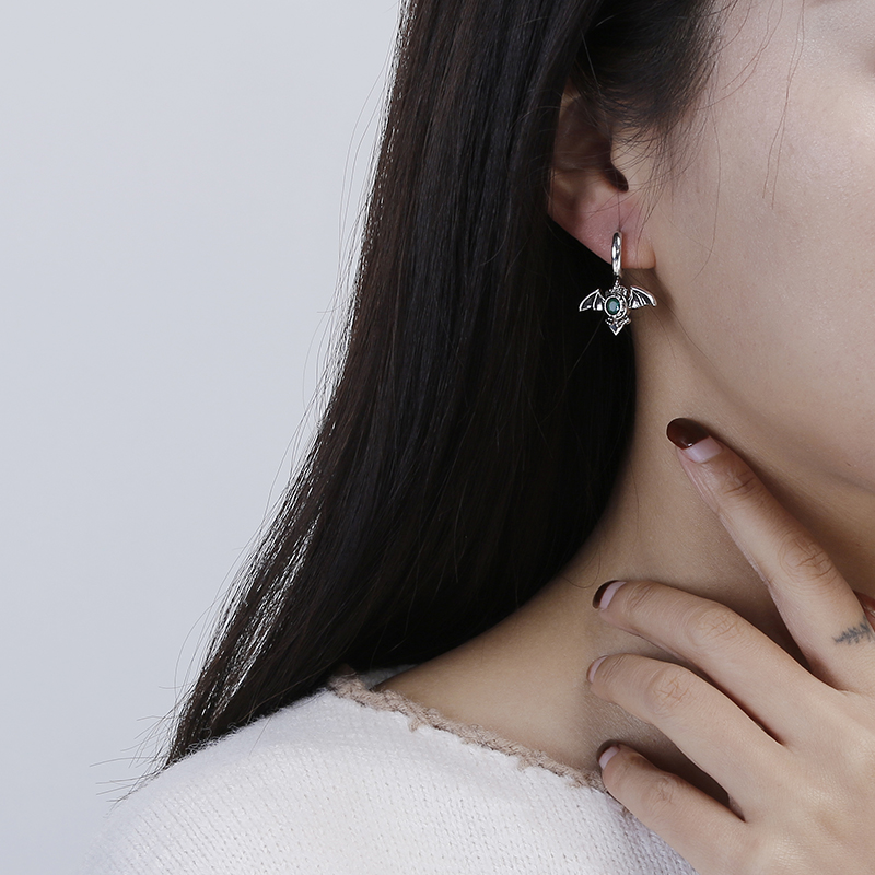 جديد وصول أنيقة الشيطان الخفاف - مراجعة Tassel Earrings Boho وسعره