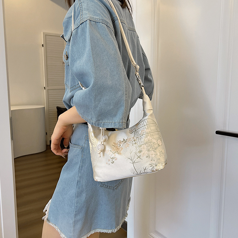 حقيبة معصم صينية على الطراز ال - مراجعة Women'S Accessories Handbags وسعره
